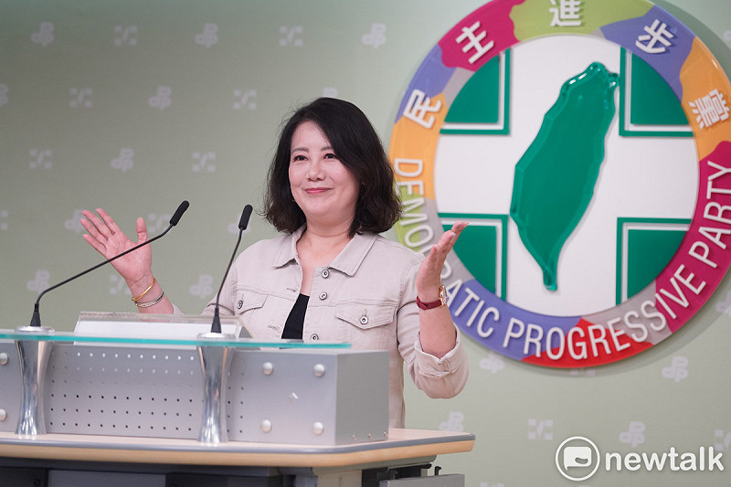 吳思瑤說，民進黨團會持續自我要求跟督促。 圖：張良一/攝 