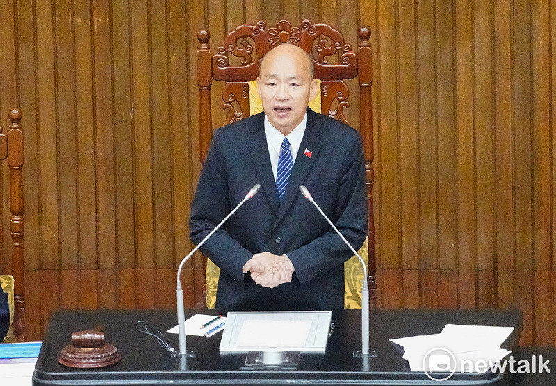 立法院長韓國瑜主持立院院會時，祝福立委父親節快樂。   圖：張良一/攝