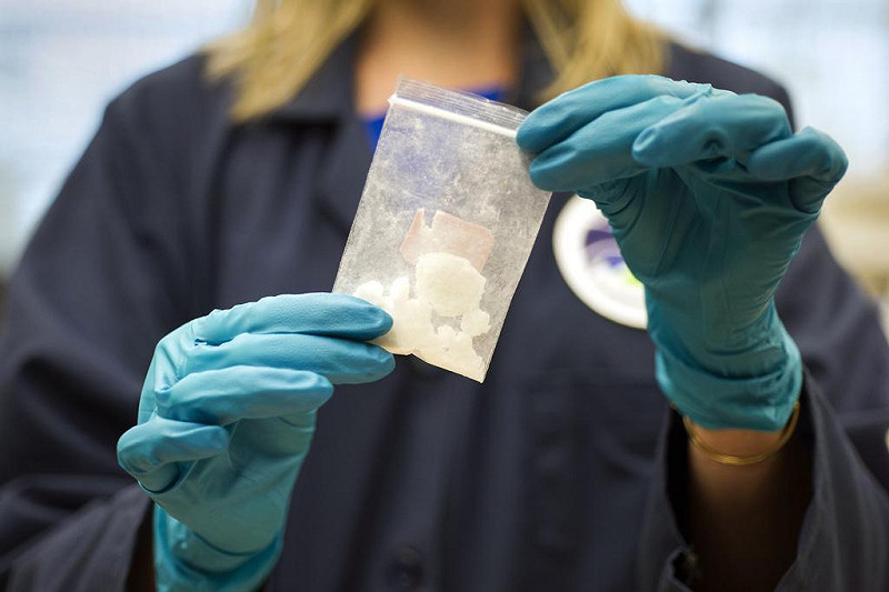 廣州騰躍化工有限公司除販售芬太尼類藥物,還輸送氯胺酮、奈他津類及美托米定等高風險化學品。 圖:達志影像/美聯社 廣州騰躍化工有限公司除販售芬太尼類藥物,還輸送氯胺酮、奈他津類及美托米定等高風險化學品。 圖:達志影像/美聯社