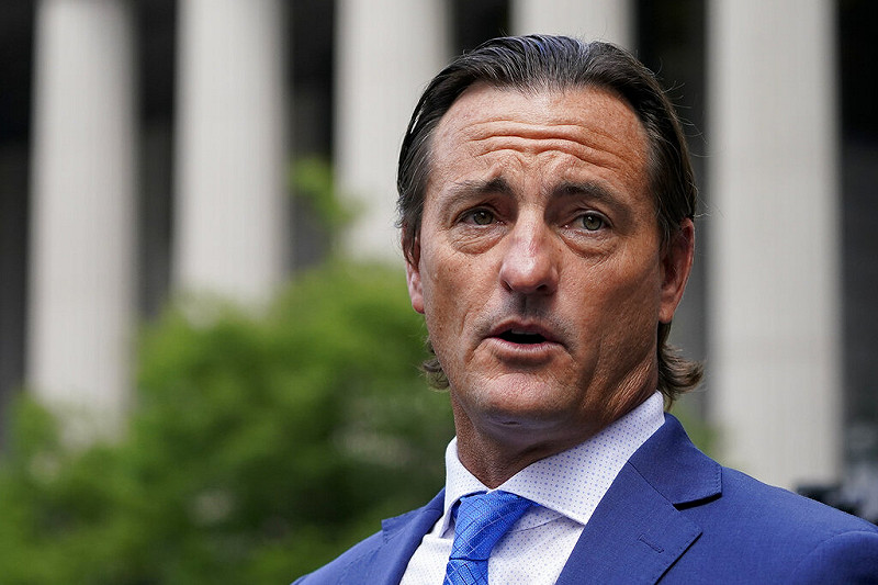 律師布拉德・愛德華茲(Brad Edwards)則表示,將持續監督國會議員是否履行承諾。 圖:達志影像/美聯社 律師布拉德・愛德華茲(Brad Edwards)則表示,將持續監督國會議員是否履行承諾。 圖:達志影像/美聯社