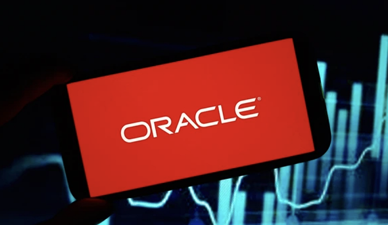 甲骨文（ORCL）週二（9日）公布，旗下雲端基礎設施業務 Oracle Cloud Infrastructure（OCI）的已簽約營收將破 5,000億美元，激勵其盤後價大漲。   圖：Shutterstock