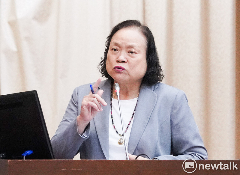 主計長陳淑姿今（22）天在立法院財委會備詢。   圖：張良一/攝