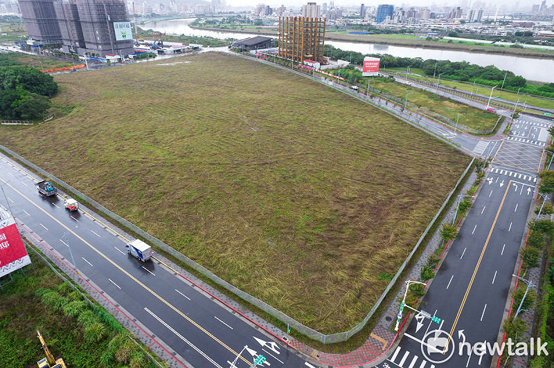 北市府提供新洲美段43地號,面積4.68公頃的學校用地,供輝達選擇作為海外總部的備案。   圖:張良一/攝