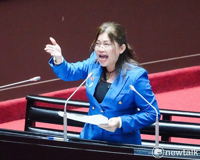 麥玉珍今（1）日指出，「我不是遇到壓力就退縮的人，我沒有缺資格」，「我要爭取參選台中市市長，為何不可？」   圖：張良一/攝（資料照）