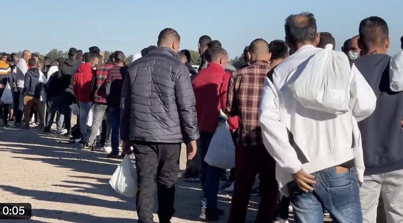 德州在川普強硬的移民政策下比拜登時期「平靜」不少，許多德州居民對這樣的現狀感到安心。   圖：翻攝自Ｘ