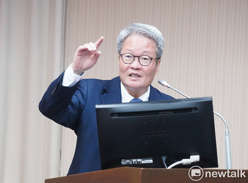 公共工程委員會主委陳金德在立院交通委員會備詢。   圖：張良一/攝