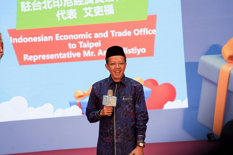 今年擴大邀請來自駐台北印尼經濟貿易代表處代表艾吏福共同宣傳。