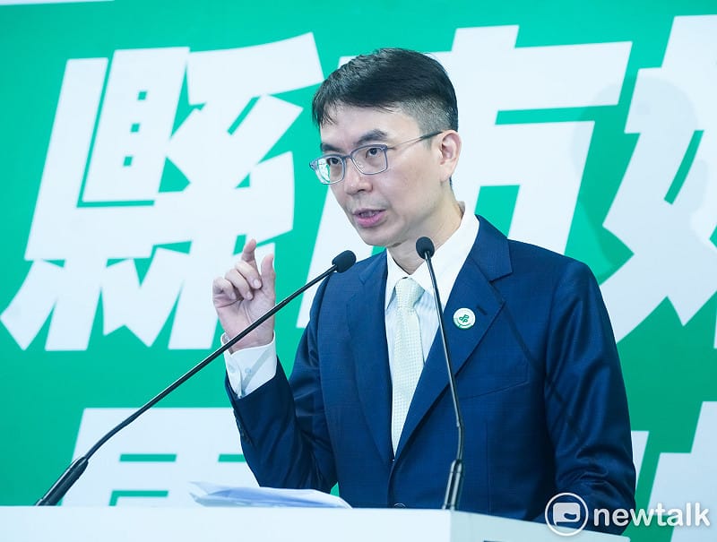 南投縣長參選人温世政說，應該要「島內移民」。 圖：張良一/攝 