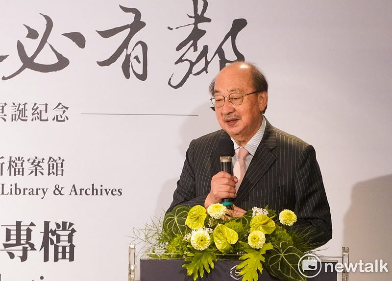 民進黨立院黨團總召柯建銘出席史丹佛大學胡佛研究所檔案館 × 施明德文化基金會今共同舉辦的「施明德先生專檔 （Shih Ming Te Collection）」 成立茶會暨合作簽署儀式。&nbsp;&nbsp;&nbsp;圖：張良一/攝