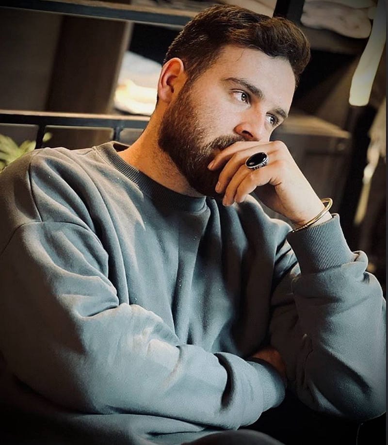  據報導，Erfan Soltani 仍然在世，並於 1 月 18 日獲准與家屬短暫會面，家屬證實其仍存活且身體狀況穩定。 圖：翻攝自@NSTRIKE1231 