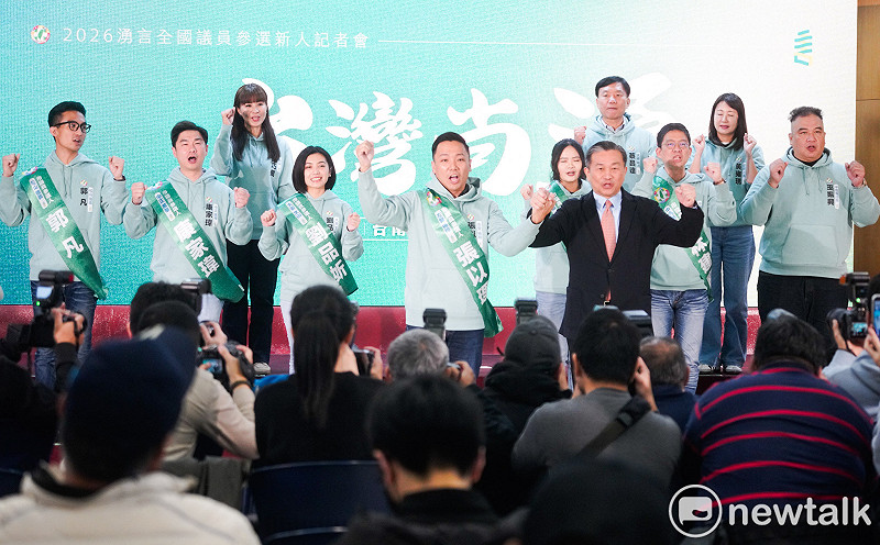  湧言會召集人、立法委員王定宇說，每個民意代表，該思考的是可以幫人民做什麼事 圖：張良一/攝 