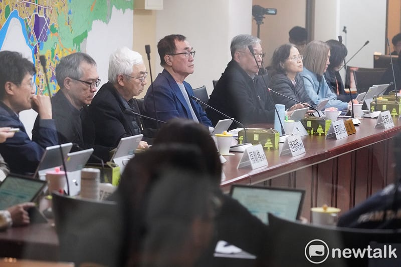 即將卸任的台北市副市長李四川今主持最後一次都市計畫委員會，進行社子島地區細部計畫案簡報。&nbsp;&nbsp;&nbsp;圖：張良一/攝