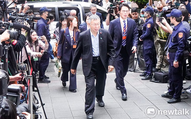 柯文哲一審判17年　黃國昌：難以置信「這是哪門子賄賂？」