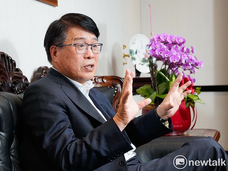  中選會主委游盈隆接受新頭殼專訪。 圖：張良一/攝 