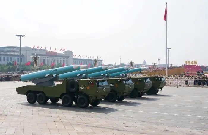 中國九三閱兵上亮相三代反艦飛彈，分別是；鷹-17、鷹-19 和鷹-20 反艦飛彈。&nbsp;&nbsp;&nbsp;圖：翻攝自央視