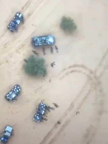 這次慘烈的戰術撤退,不僅導致多名軍人淪為戰俘,更重創莫斯科在西非的軍事威信。 圖:翻攝自 X @visegrad24 這次慘烈的戰術撤退,不僅導致多名軍人淪為戰俘,更重創莫斯科在西非的軍事威信。 圖:翻攝自 X @visegrad24