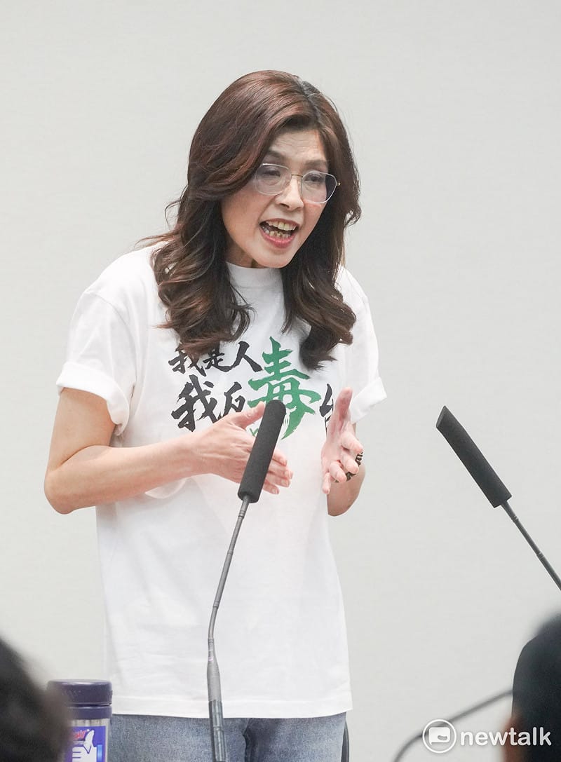 國民黨主席鄭麗文在中常會致詞。&nbsp;&nbsp;&nbsp;圖：張良一/攝