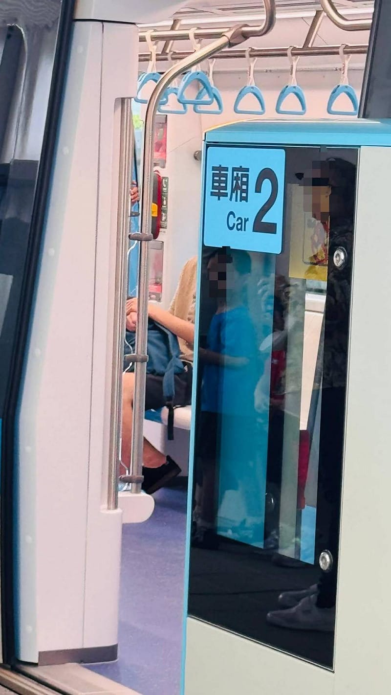 持刀者為一名 46 歲的陳姓男子。警方進一步調查發現,陳男因涉及傷害案件遭到台北地檢署發布通緝 圖:翻攝自Thread 持刀者為一名 46 歲的陳姓男子。警方進一步調查發現,陳男因涉及傷害案件遭到台北地檢署發布通緝 圖:翻攝自Thread