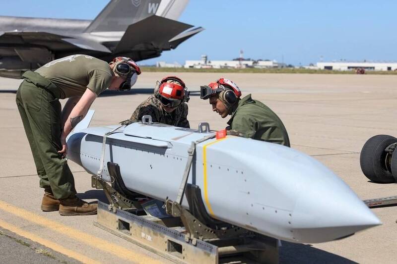  AGM-154C遠距遙攻精準彈藥（JSOW）。 圖：翻攝自@new27brigade 