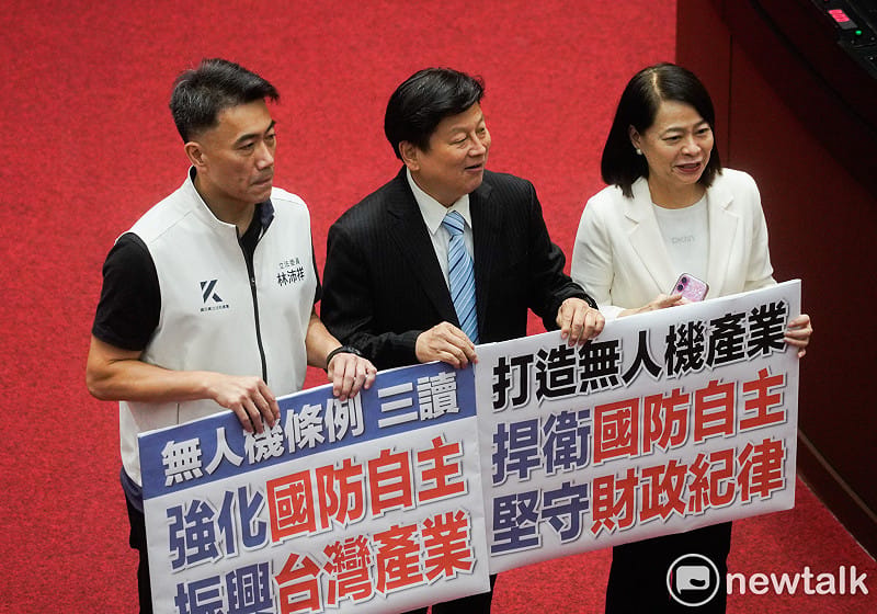 無人機條例三讀通過，趙曉慧指出，該條例會造成「軍機外洩」、「規格不符實戰」的國安風險，但國民黨焦土政策，「削弱賴清德政府」高於一切，拿國家安全與第一線官兵的性命開玩笑。&nbsp;&nbsp;&nbsp;圖：張良一/攝（資料照）