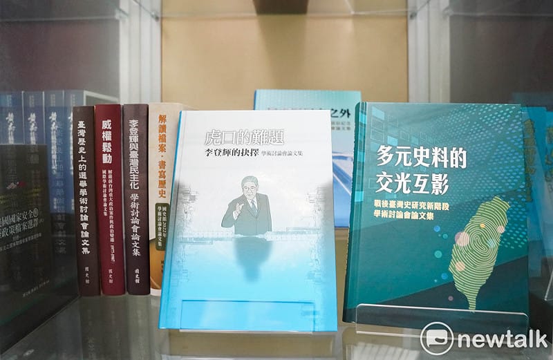 國史館館長陳儀深專訪。圖為國史館出版品。&nbsp;&nbsp;&nbsp;圖：張良一/攝
