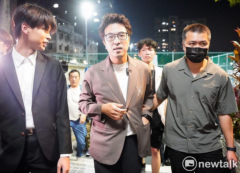  民進黨台北市長參選人沈伯洋出席「台北．無限之城」論壇。 圖：張良一/攝 