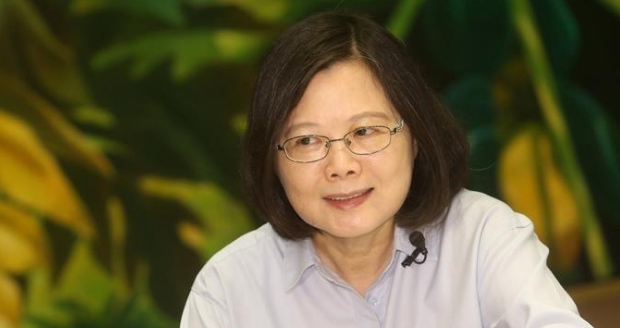 2018年選舉，民進黨是否和台北市長柯文哲合作備受注目，兼任民進黨主席的總統蔡英文（圖）表示，民進黨對台北市長提名採取開放態度，目前不急，她並說，民進黨有自信處理和不同對象的合作和競爭關係。   圖：中央社/提供
