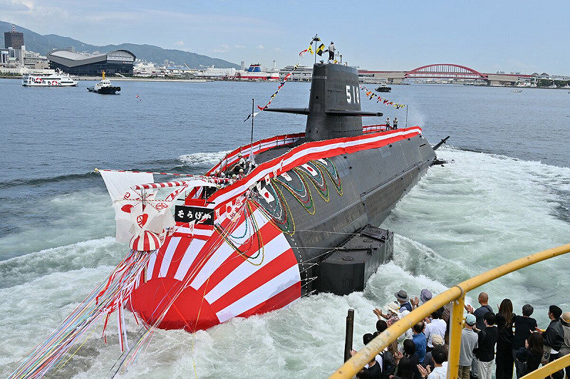 日本海上自衛隊最新潛艦「蒼鯨號」14日在兵庫縣神戶市的川崎重工業神戶工廠舉行命名暨下水典禮。   圖：翻攝「X」@JMSDF_PAO