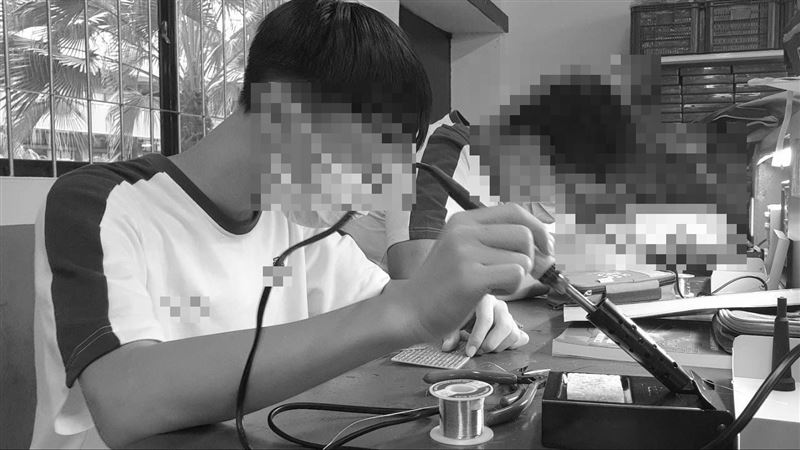 因繳不出休學所需學雜費，李姓男大生走上絕路。   圖：翻攝畫面