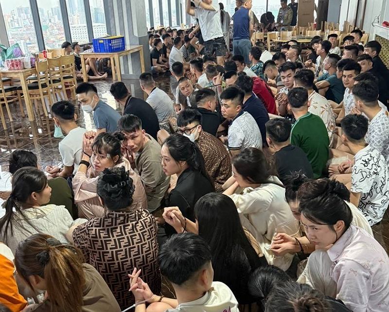柬埔寨當局表示,破獲詐騙園區逮捕3455人,75名幹部涉殺人等重罪 。 圖:翻攝柬中日報