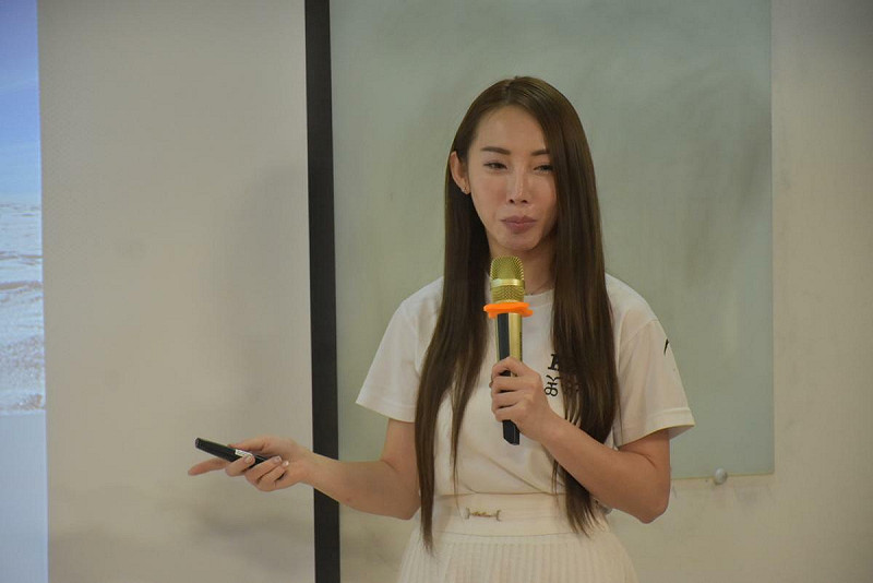 曾格爾南下高雄舉辦「極限挑戰與內在力量」公益講座。   圖：孫家銘攝