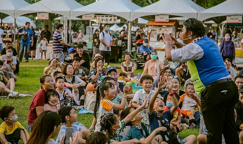 「鳳山復古野餐日」現場安排適合大小朋友的活動。 圖:高雄市觀光局/提供