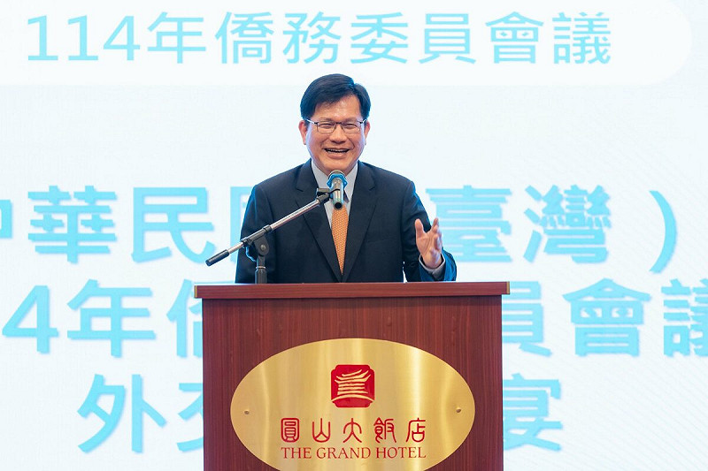 林佳龍說，僑務委員、台商會及同鄉會都是台灣的經貿大使。   圖：翻攝自林佳龍臉書