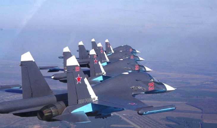 俄軍蘇-34「鴨嘴獸」戰機編隊。 圖 : 翻攝自中新網 俄軍蘇-34「鴨嘴獸」戰機編隊。 圖 : 翻攝自中新網