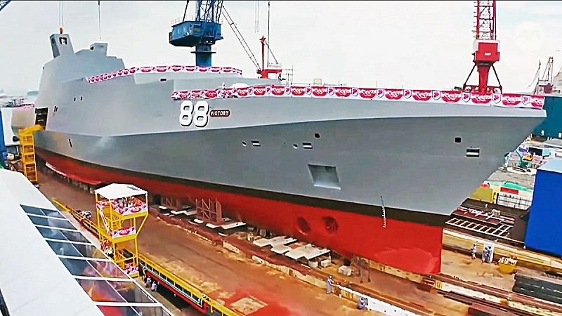 新加坡國防部最新打造多功能作戰艦（MRCV），首艦「勝利號（舷號88）」命名下水。   圖：翻攝MINDEF官網