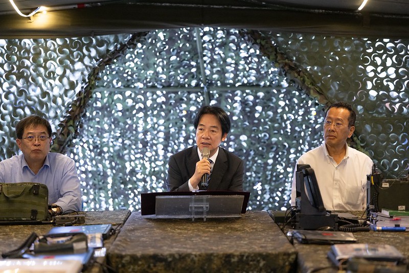 賴清德視導陸勝1號操演部隊,並說,國軍值得我們最優質的投資。 圖:總統府提供   賴清德視導陸勝1號操演部隊,並說,國軍值得我們最優質的投資。 圖:總統府提供