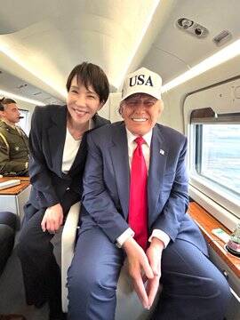 普與高市早苗在「陸戰隊1號」合影。   圖：擷取自高市早苗X（前推特）