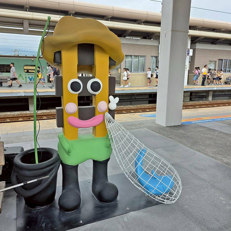 噹噹一族為屏東鐵道文化觀光祭吉祥物。   圖:台鐵/提供