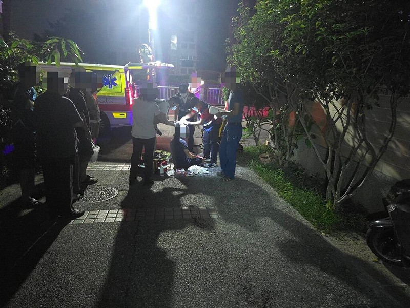 高雄黃姓女子與洪姓前夫拉扯後,至警局聲請保護令提告。不料不到2小時,就在返家路上遭洪男持滅火器跟鐵製畚箕打傷。洪男事後自行投案。(高市林園警分局提供)中央社記者洪學廣傳真 114年10月31日