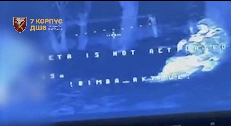 在米爾諾赫拉德,烏軍成功擊退一波俄軍機械化突擊,摧毀5輛裝甲車、2輛卡車,並殲滅約14名士兵。 圖:翻攝自 X   在米爾諾赫拉德,烏軍成功擊退一波俄軍機械化突擊,摧毀5輛裝甲車、2輛卡車,並殲滅約14名士兵。 圖:翻攝自 X