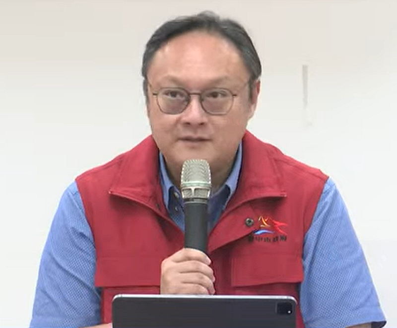 鄭照新說：「目前三聯數字都出現落差是事實，交叉比對、原因以及源頭，必須要交給檢調來做相關的調查。」   圖：取自直播畫面