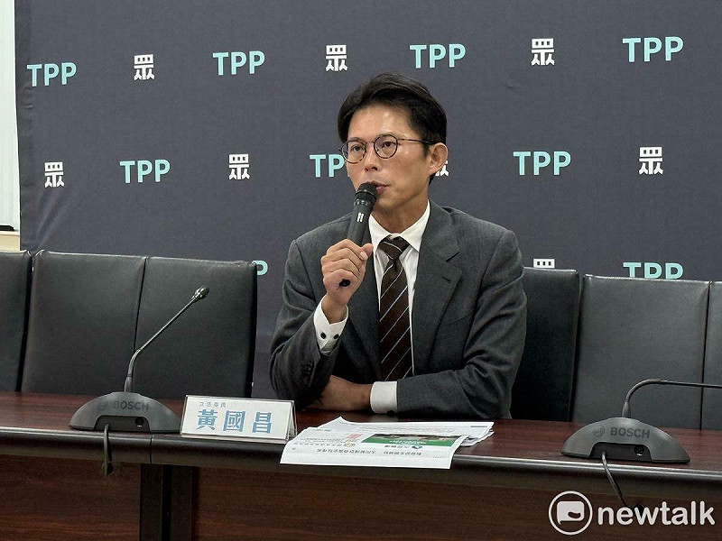 民眾黨主席兼黨團總召黃國昌。   圖：周煊惠 / 攝