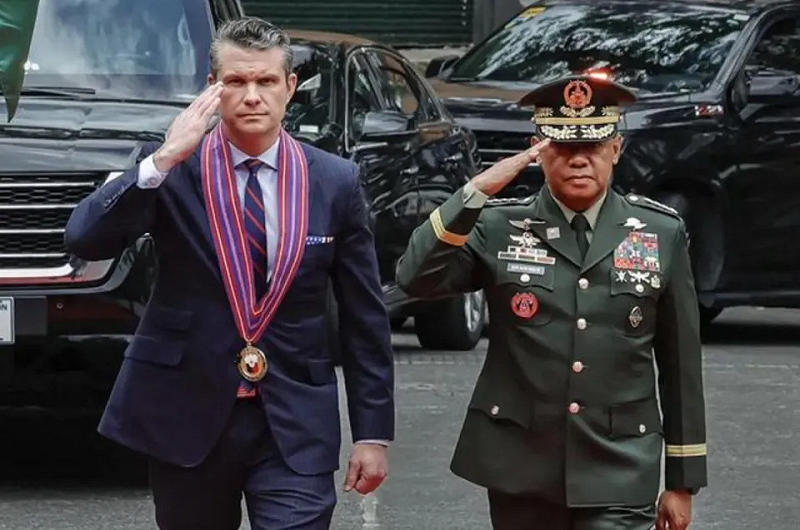 美國國防部長海格塞斯證實籌組完成「美菲聯合派遣隊」。   圖：翻攝自 騰訊新聞@田柳Talk