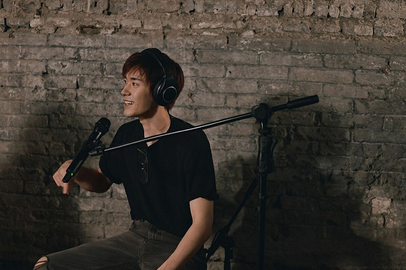 于朦朧案疑點重重，諸多線索皆指向一場為中共高層延壽的殘酷「獻祭」儀式，其中易烊千璽就多次被通靈者點名可能是下個受害者。   圖：翻攝自網路