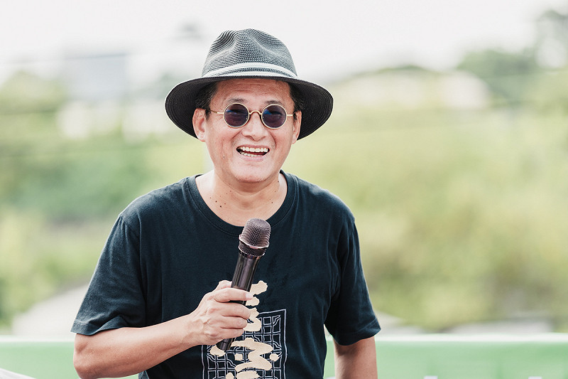 翻轉文字設計師林國慶也親自出席「設計師後援會」成立大會表達支持。   圖：尹立競選辦公室/提供