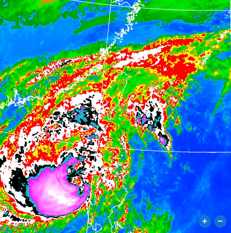 順著太平洋高壓明確導引下，鳳凰以拋物線走向北轉，再轉東北撲向西部陸地機率很高。   圖：取自中央氣象署
