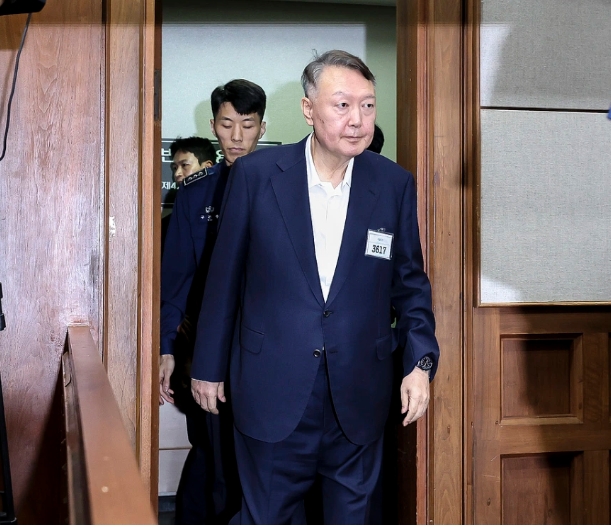 南韓前總統尹錫悅出庭受審。(資料照片)   圖 : 翻攝自視覺中國