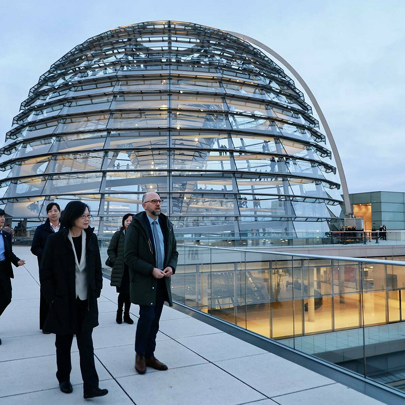  蔡英文赴德國國會。 圖：翻攝自蔡英文臉書 