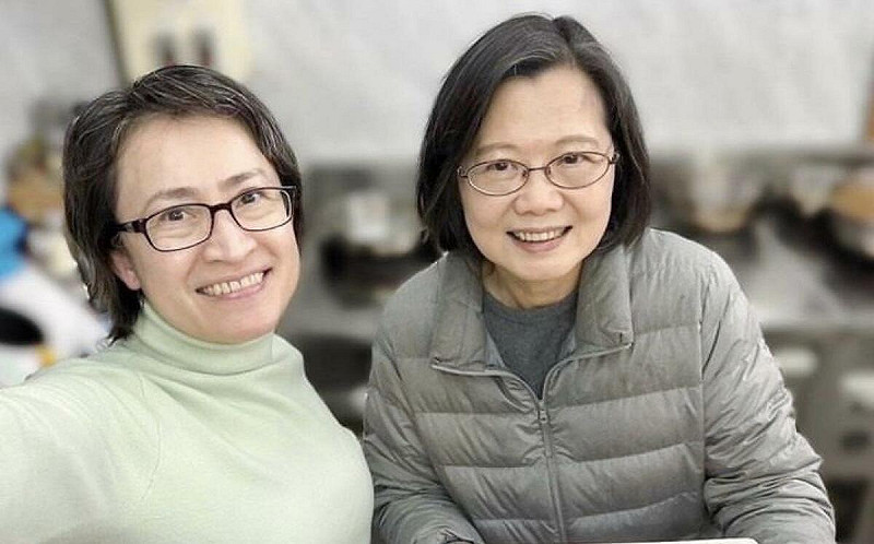 蕭美琴和蔡英文。   圖：翻攝蕭美琴X（前推特）