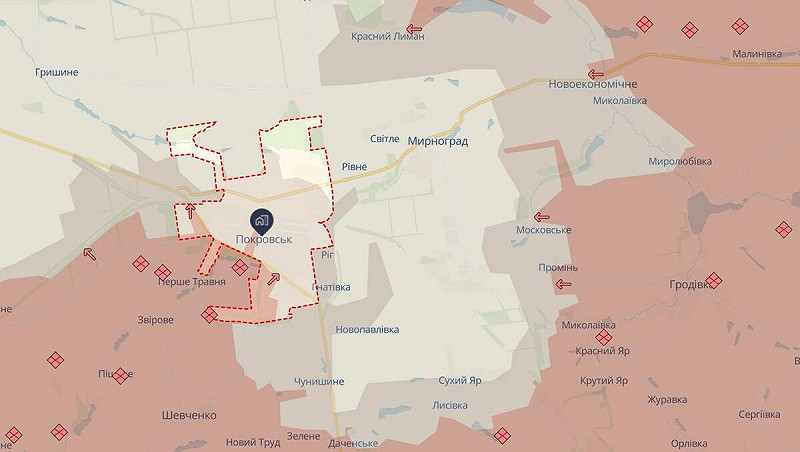 據烏克蘭國家安全部第 7 軍通報,約有 300 名俄軍部隊利用濃霧與惡劣天氣掩護,強行推進市區。由於能見度低,烏軍在開闊地帶進行空中偵察與打擊的能力受到嚴重限制。 圖:翻攝自X帳號@Maks_NAFO_FELLA 據烏克蘭國家安全部第 7 軍通報,約有 300 名俄軍部隊利用濃霧與惡劣天氣掩護,強行推進市區。由於能見度低,烏軍在開闊地帶進行空中偵察與打擊的能力受到嚴重限制。 圖:翻攝自X帳號@Maks_NAFO_FELLA